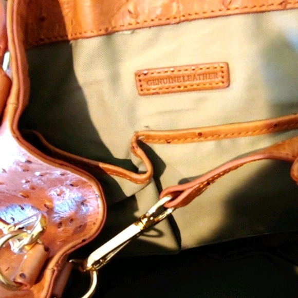 Gili Bag. Ostrich Print Leather Tote - Picture 3 of 6